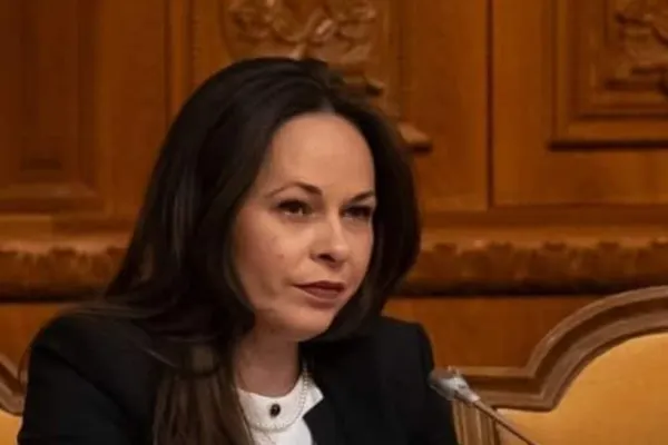Cristina Dumitrescu (senator AUR): „Operațiune MAE ’reușită’, românii s-au descurcat pe cont propriu în războiul din Orientul Mijlociu!”