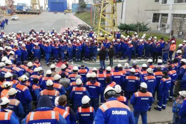 Proteste de amploare la Șantierul naval Mangalia. Sute de angajați nu și-au primit salariile de trei luni: situație dramatică înainte de Paște