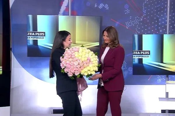 Moment emoționant pentru Anca Alexandrescu, în direct, pe platoul emisiunii „Culisele Statului Paralel”. Cum a reacționat realizatoarea – VIDEO