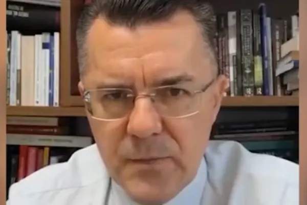 Dan Dungaciu aruncă bomba: Se pregătește o nouă moțiune de cenzură împotriva guvernului. „Această coaliție este incapabilă să scoată România dintr-o criză”
