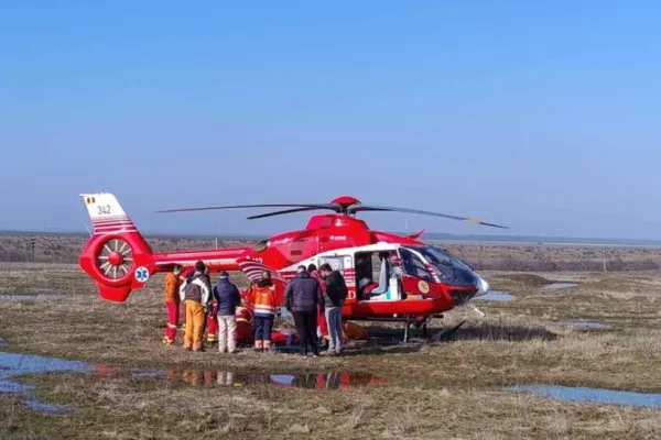 Bărbat rănit într-un accident cu ATV-ul, în Olt. A fost solicitată intervenția elicopterului SMURD