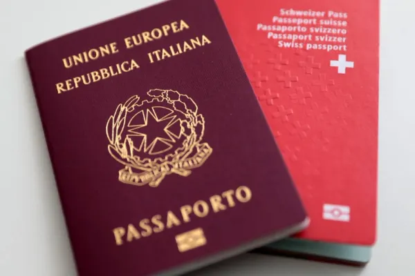 Italia schimbă legea cetățeniei: milioane de descendenți, inclusiv români, riscă să piardă dreptul la pașaport italian