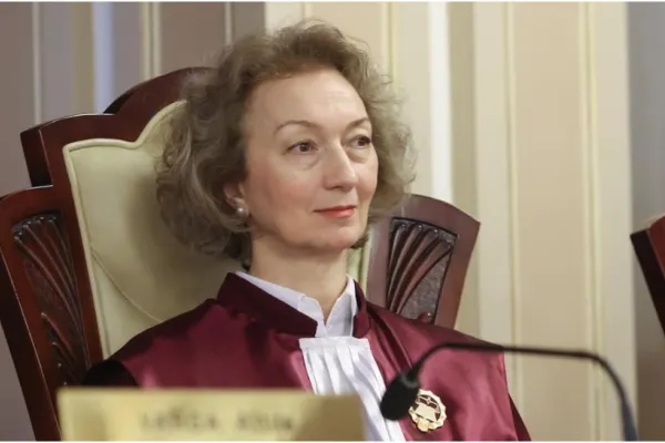 SURSE. Simina Tănăsescu ar încerca blocarea motivării pe Legea Integrității