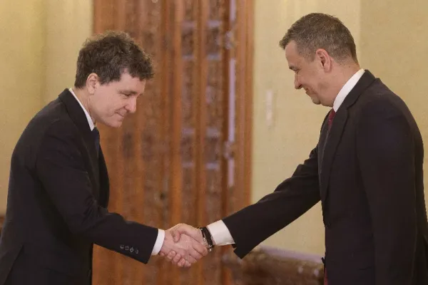 Consultări decisive la Cotroceni: Nicușor Dan îi primește pe liderii partidelor luni, la ora 9.00