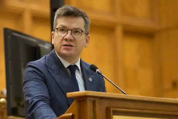 Mihail Neamțu (deputat AUR): „CNA refuză să se prezinte în Parlament și evită explicațiile privind închiderea Realitatea Plus și Gold FM”