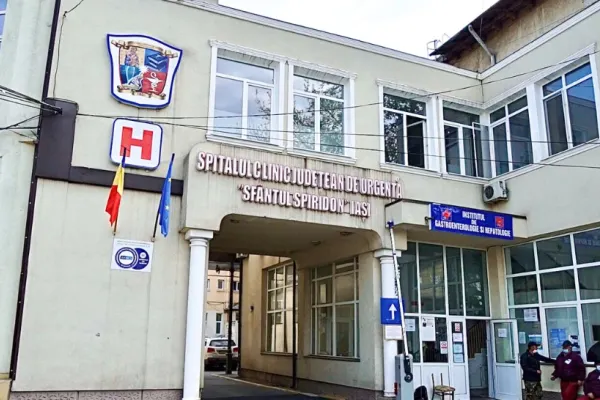 Bărbat băut, scandal monstru la UPU Iași: a sunat de două ori la 112 și a amenințat că își ia zilele fiindcă este tratat pe scaun