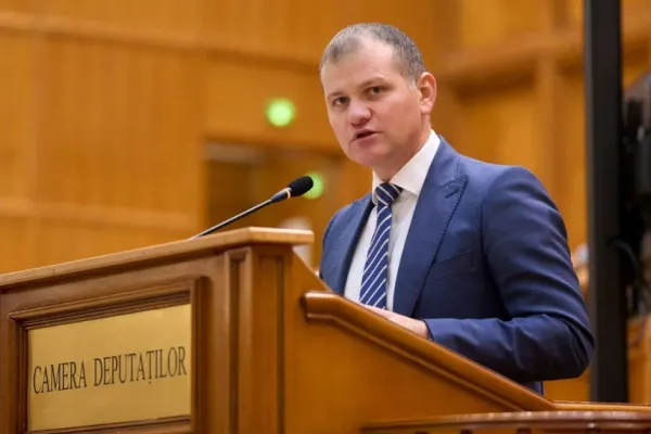 Valeriu Munteanu (deputat AUR): „Diana Buzoianu – cote-record la vânătoare pentru zeci de specii, dar refuză să protejeze oamenii de urși”