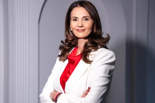 Cât ne costă eșecul guvernării? Anca Alexandrescu: „Nu va fi suspendat Nicușor Dan, dar nu vor fi nici alegeri anticipate!”
