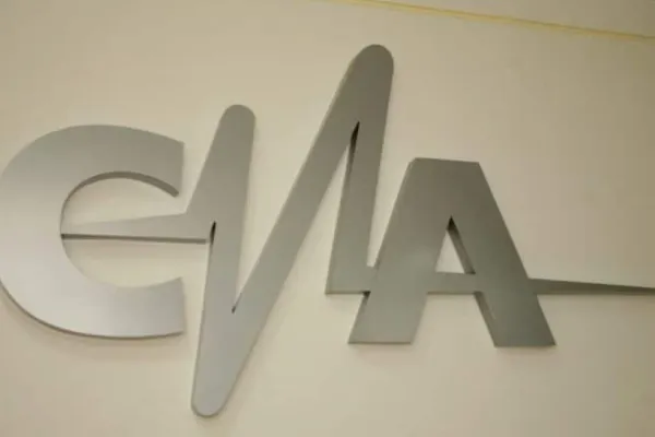 CNA suspendă din nou emisia Realitatea Plus. Cum sunt orchestrate atacurile împotriva Televiziunii Poporului – VIDEO