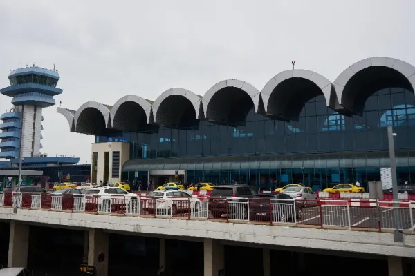 Aeroporturile din Capitală, protejate cu sisteme anti-dronă