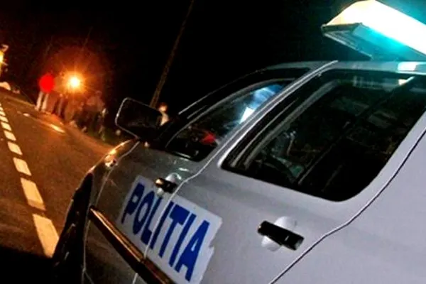 Accident în județul Sibiu. Șase persoane au fost rănite în urma impactului dintre un microbuz și o căruță