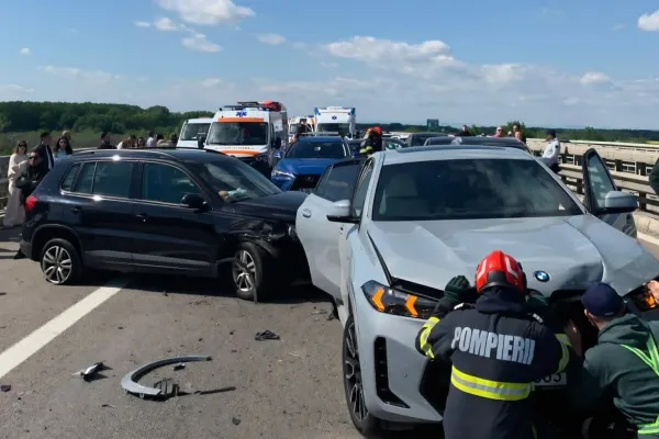 Accident în lanț pe Autostrada A3: trafic blocat spre București - FOTO