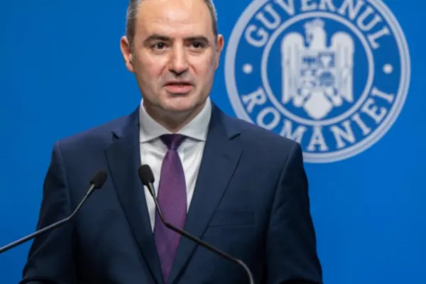 Alexandru Nazare cere responsabilitate: Menținerea ratingului de țară este prioritatea numărul unu