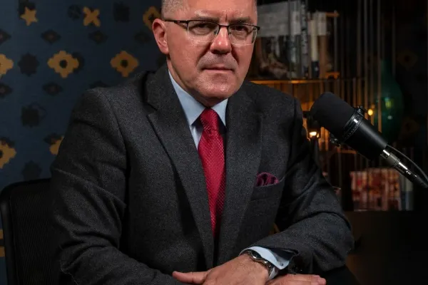 Dan Dungaciu: Desecretizarea dosarelor, un joc politic