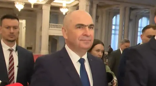 Ilie Bolojan a trecut pe lângă jurnaliști fără să spună nici „bună ziua”. Liderul PNL a refuzat orice declarație înainte de ședința partidului - VIDEO
