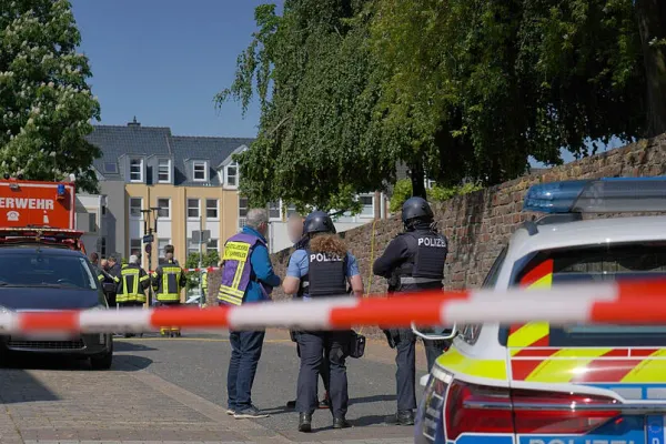 Tragedie în Germania: MAE confirmă decesul uneia dintre româncele date dispărute în urma prăbușirii blocului
