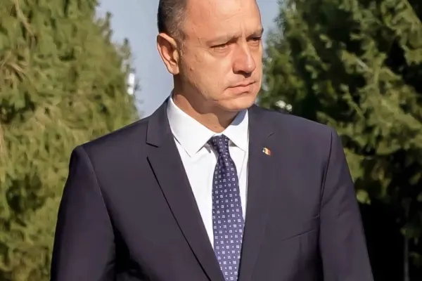 Mihai Fifor, atac dur la Ilie Bolojan după noile date publicate de INS: "Pleacă! Lasă-ne! Poate mai reușim să salvăm ceva"