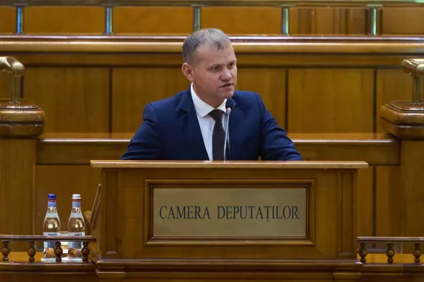 Valeriu Munteanu (deputat AUR): „Diana Buzoianu manipulează din nou: nu există nicio obligație europeană care să impună României 30% arii protejate și 10% protecție strictă”
