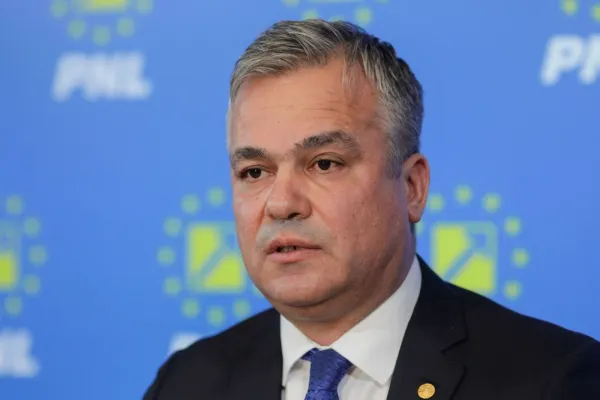 Programul de guvernare al lui Veștea: de la scăderea deficitului la măsuri sociale pentru pensii și salarii. Planul guvernului pentru următorii doi ani
