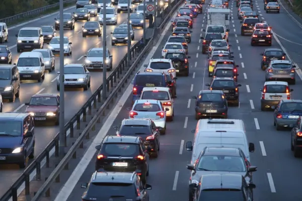 Germania schimbă regulile pentru șoferi de la 1 iulie. Amenzi de până la 30.000 de euro pentru conducătorii auto care nu respectă aceste reguli