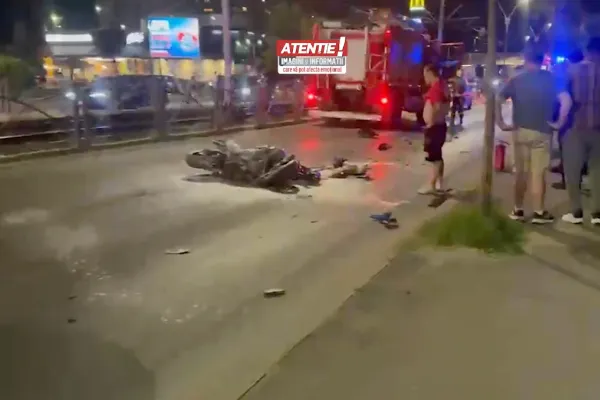 Accident grav în Sectorul 6 al Capitalei. Un motociclist a ajuns la spital în stare gravă