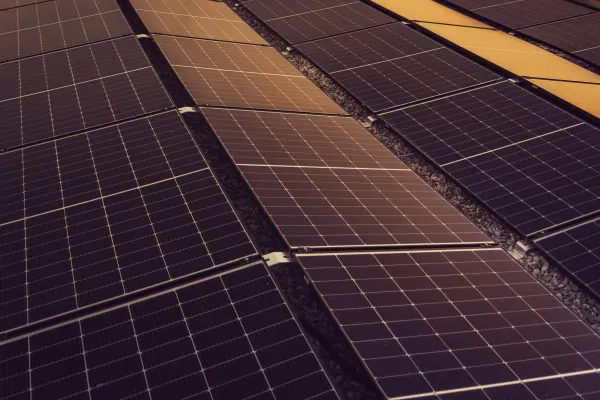 Bulgaria ne-a luat fața: țara vecină a intrat în topul mondial al stocării energiei electrice, România este la coada clasamentului în UE