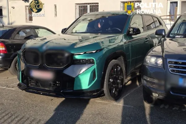 Percheziții de amploare în șase județe și București. Rețea suspectată că vindea mașini de lux furate din Uniunea Europeană, destructurată de DIICOT și Poliție