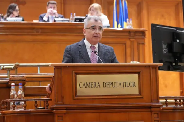 Petrișor Peiu: „După cinci ani de „luptă cu extremiștii”, România are inflație de peste 10% și datorii record”
