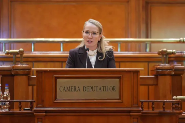 AUR critică noua lege a salarizării. Ramona Bruynseels: „Peste 1,3 milioane de români vor fi afectați”