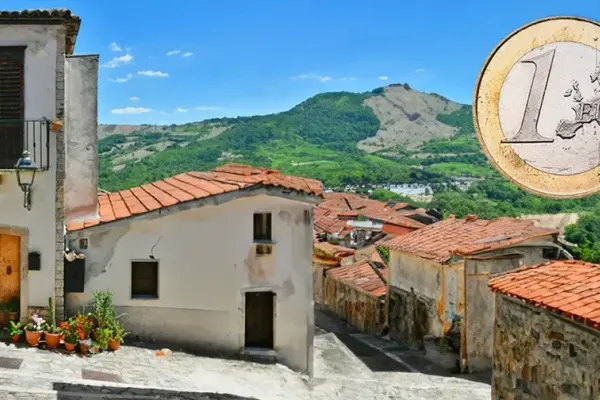 Încă un sat din Italia oferă case la 1 euro. Ce trebuie să faci ca să intri în posesia unei locuințe în Norma