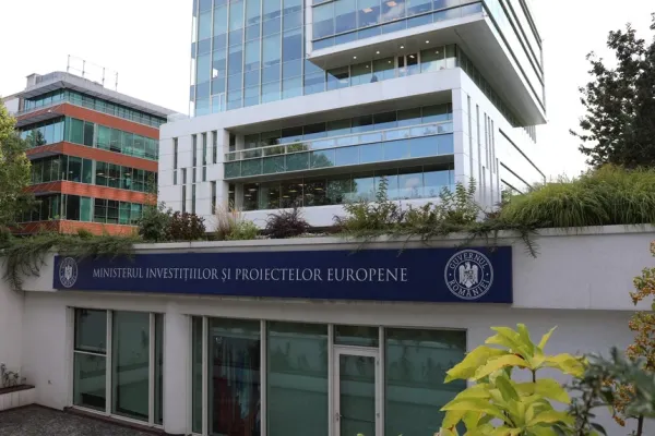 Angajații de la Ministerul Investițiilor se tem să mai protesteze. Conducerea ar fi cerut numele tuturor participanților