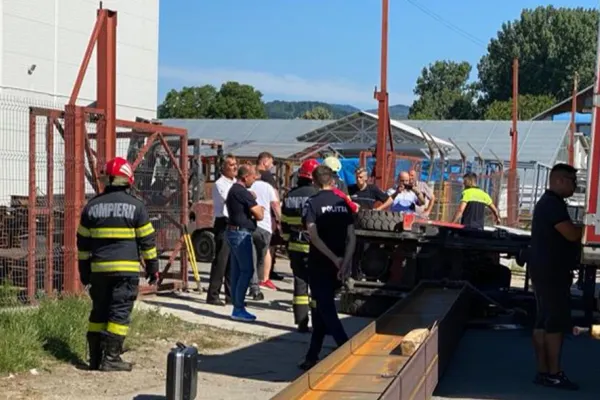 Un bărbat a murit într-un accident de muncă produs pe platforma fabricii Kastamonu din Reghin