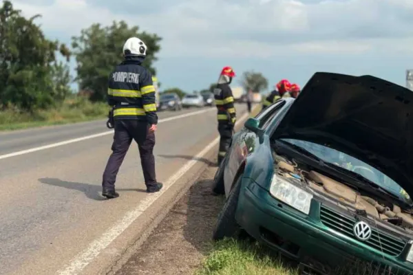 Inconștiență fără margini. Beat criță și fără permis valabil, un șofer din Botoșani a provocat un accident