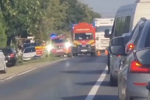 Un bărbat din Galați a făcut infarct la volan după ce a aflat că fiica sa fusese implicată într-un accident rutier. Medicii nu au mai putut face nimic
