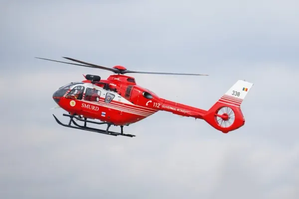 Accident grav pe DN72 Ploiești – Târgoviște. Două persoane au fost rănite. A fost chemat un elicopter SMURD