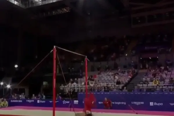 Accident grav la Jocurile Commonwealth 2026. Gimnastul Gabriel Langton a căzut în cap de la aproape trei metri