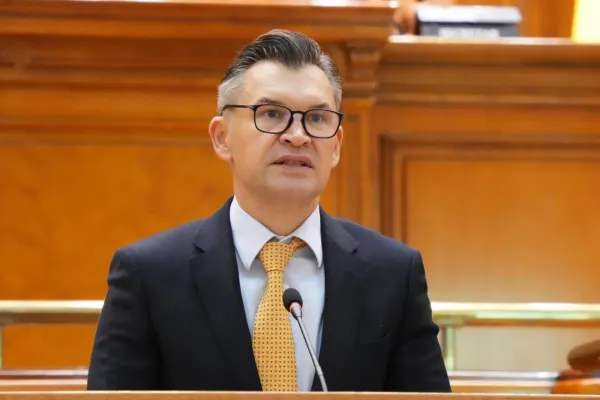 Ionuț Stroe, atac frontal la Ilie Bolojan: „Prioritatea nu este guvernarea, ci câștigarea disputelor din partid”
