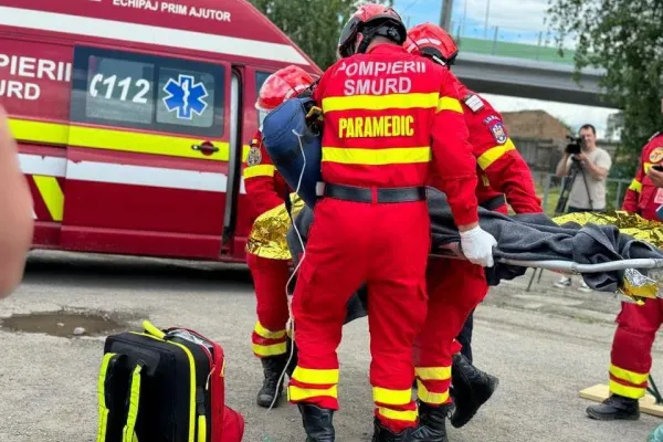 Accident grav în județul Giurgiu. Cinci persoane au ajuns la spital după impactul dintre două mașini. Un copil de 11 ani, printre victime