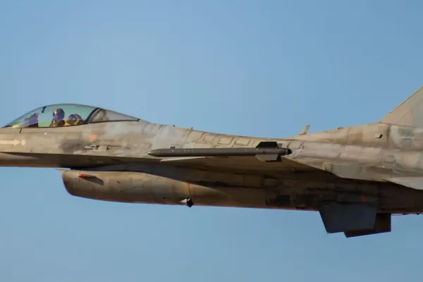 Grecia a mobilizat F-16 după ce o dronă turcă a ajuns lângă aeroportul din Alexandroupolis