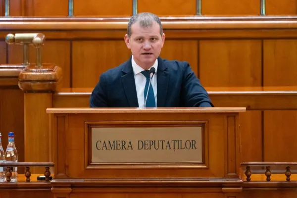 Valeriu Munteanu (deputat AUR): „35 de ani de independență. Basarabia s-a desprins de Moscova. Cât va mai fi despărțită de România?”