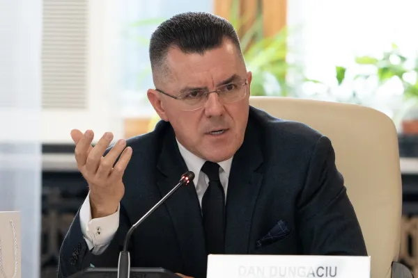 Profesorul Dan Dungaciu (prim-vicepreședinte AUR): „MAE a devenit un ONG de stat!”