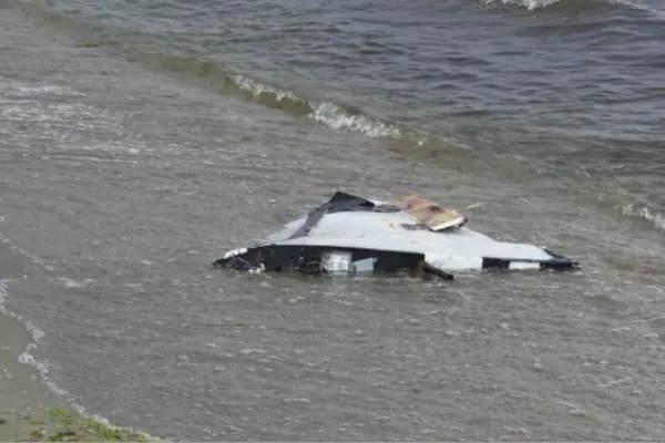 MApN anunță că a recuperat mai multe fragmente de dronă din Marea Neagră. Unele aveau încărcătură explozivă