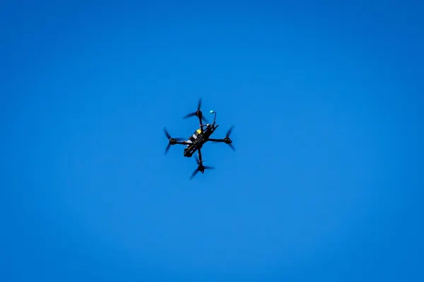 Avioanele NATO au doborât o dronă care a pătruns în spațiul aerian al Lituaniei. Polonia a ridicat avioanele de luptă