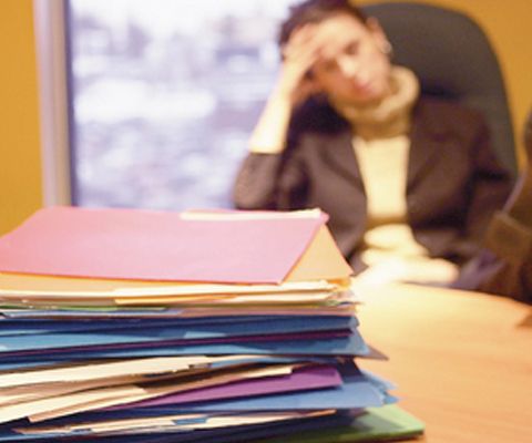 Primele poziţii pe lista concedierilor guvernamentale: angajaţii fără copii