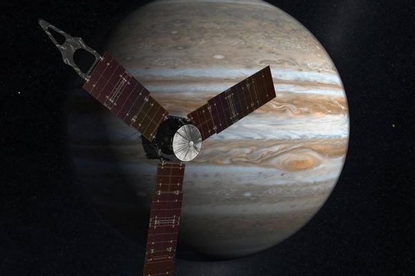 Moment istoric pentru NASA. Prima fotografie cu Jupiter transmisă de sonda Juno
