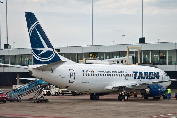 Concedieri în masă la Tarom. Câți oameni se află pe lista celor care vor fi dați afară