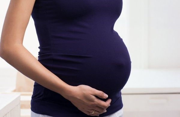 Decizia Curţii Europene de Justiţie: femeile însărcinate pot fi incluse în concedieri colective