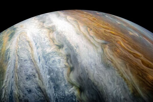 Horoscop. Jupiter în sextil cu Pluto. 5 zodii au parte de zile fabuloase 