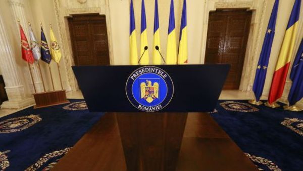 Klaus Iohannis retrimite Legea Educației în Parlament: Va urma un val de concedieri