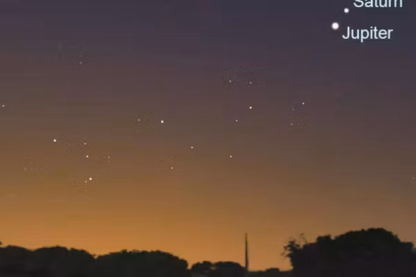 VIDEO | „Steaua magilor” - fenomen rar pe cer. Alinierea planetelor Saturn și Jupiter nu a mai fost vizibilă cu ochiul liber de 800 de ani